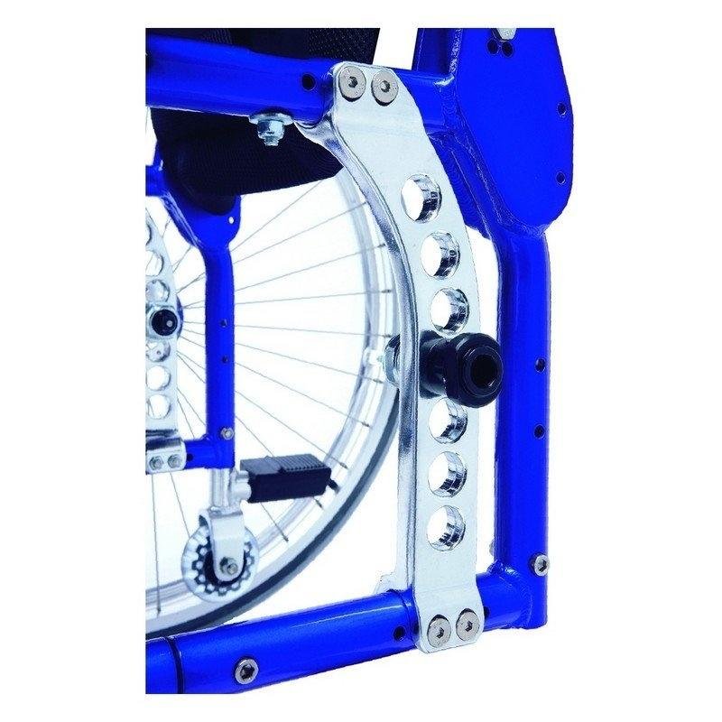 Invalidní vozík odlehčený BASIC LIGHT PLUS BLUE—Šířka sedu 48cm