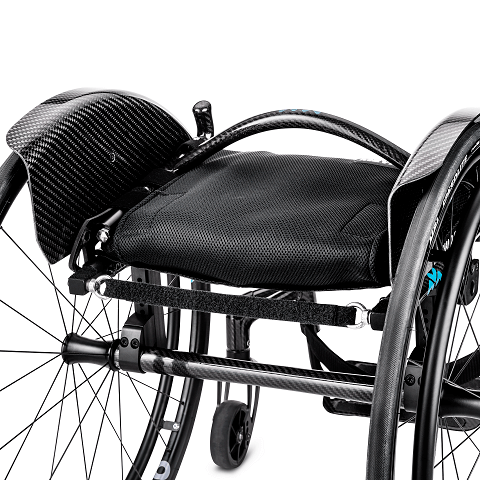 Aktivní invalidní vozík Meyra NANO C 1.158—Šířka sedu 38-44cm