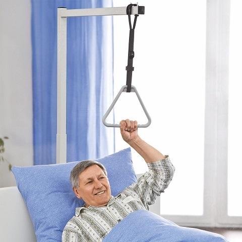 Volně stojící hrazda k lůžku RFM