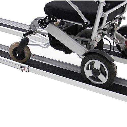 Nájezdové rampy teleskopické MR 207N (210 CM)—Balení obsahuje 1 pár (2ks)