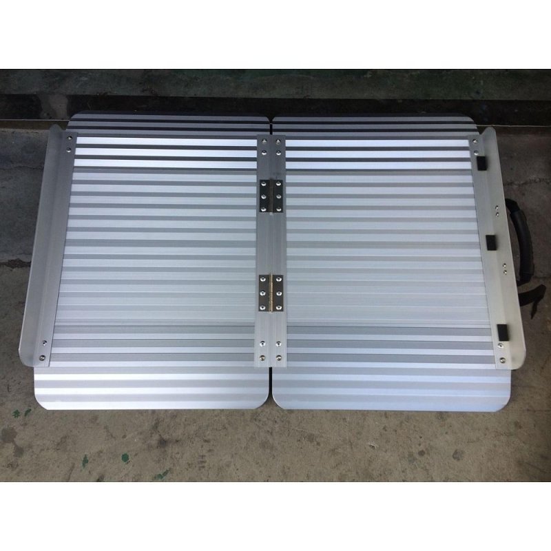 Nájezdová rampa rozkládací MR 607X