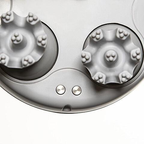 Masážní přístroj na pokožku hlavy a těla Qmed