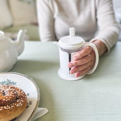 ETAC Hrnek s náustkem