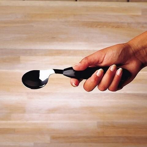 Zakřivená ergonomická lžíce—Pravá