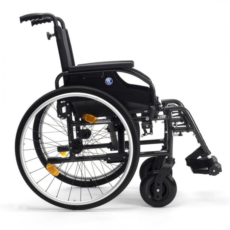 Vozík mechanický odlehčený D200—Šířka sedu 38 cm