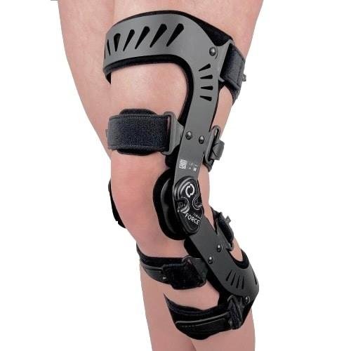 Kolenní ortéza FOLLOW FORCE Qmed—Velikost M, Pravá