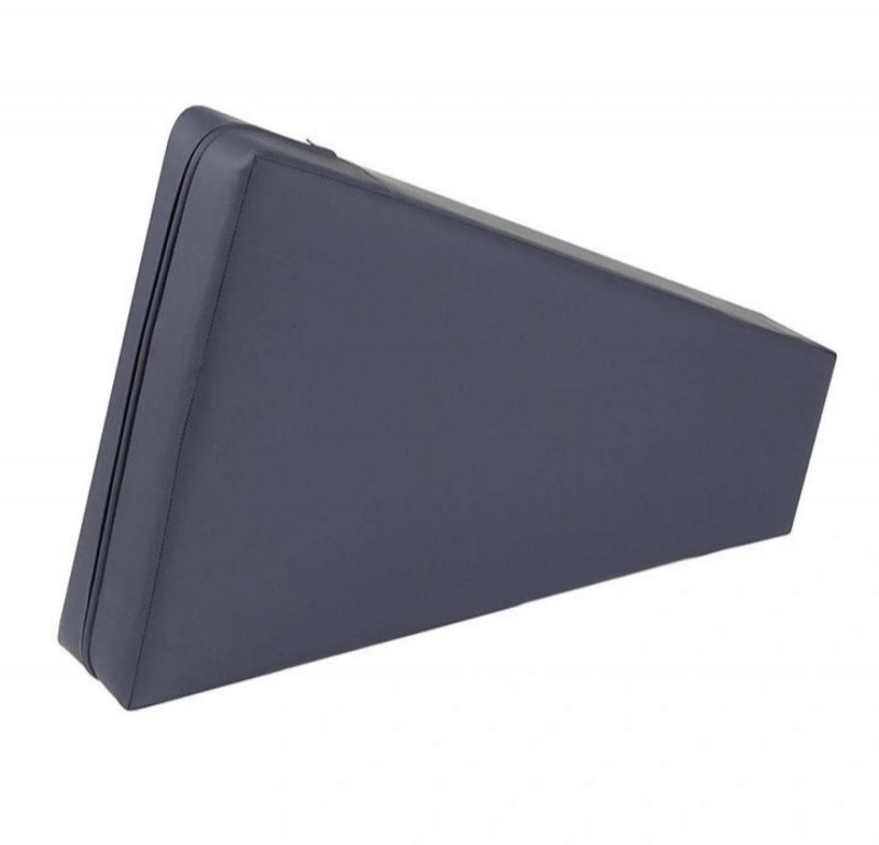 Abdukční klín s molitanovou výplní—35 x 13 x 50 x 15 cm