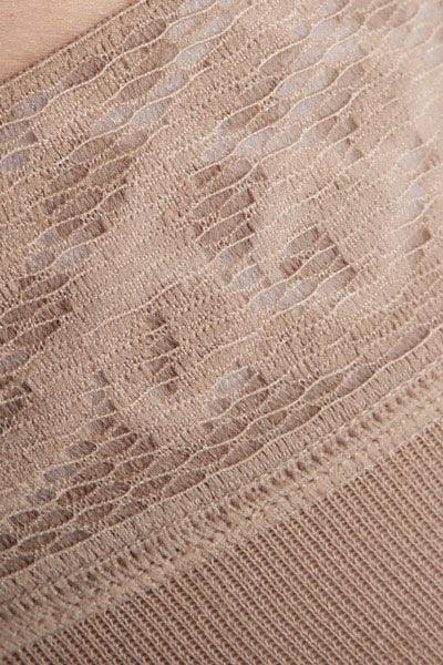 Stehenní punčochy s krajkou MAXIS COTTON

 (II.KT)—Velikost 6+, barva bronz, délka krátká, bez špice