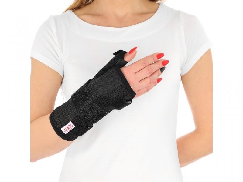 Ortéza zápěstí s fix. palcem  AT53067 - Pravá—Velikost 1