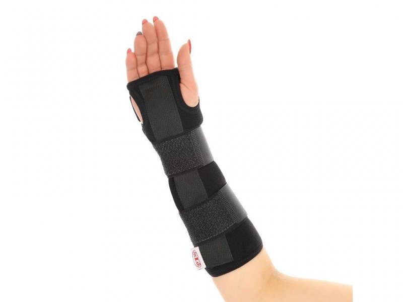 Ortéza zápěstí AT53083—Velikost 2