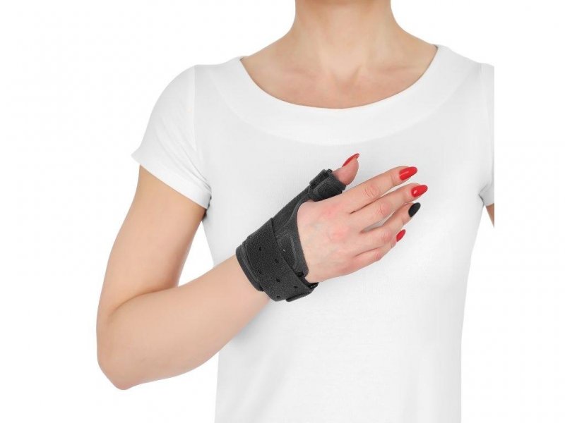 Ortéza palce s kovovou dlahou AT53065—Velikost 1