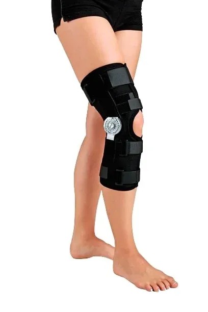 Panop ortéza kolenní krátká PAN 7.08 - XXL—Ortéza kolenního kloubu s jednoosým nastavitelným kloubem po 15 stupních