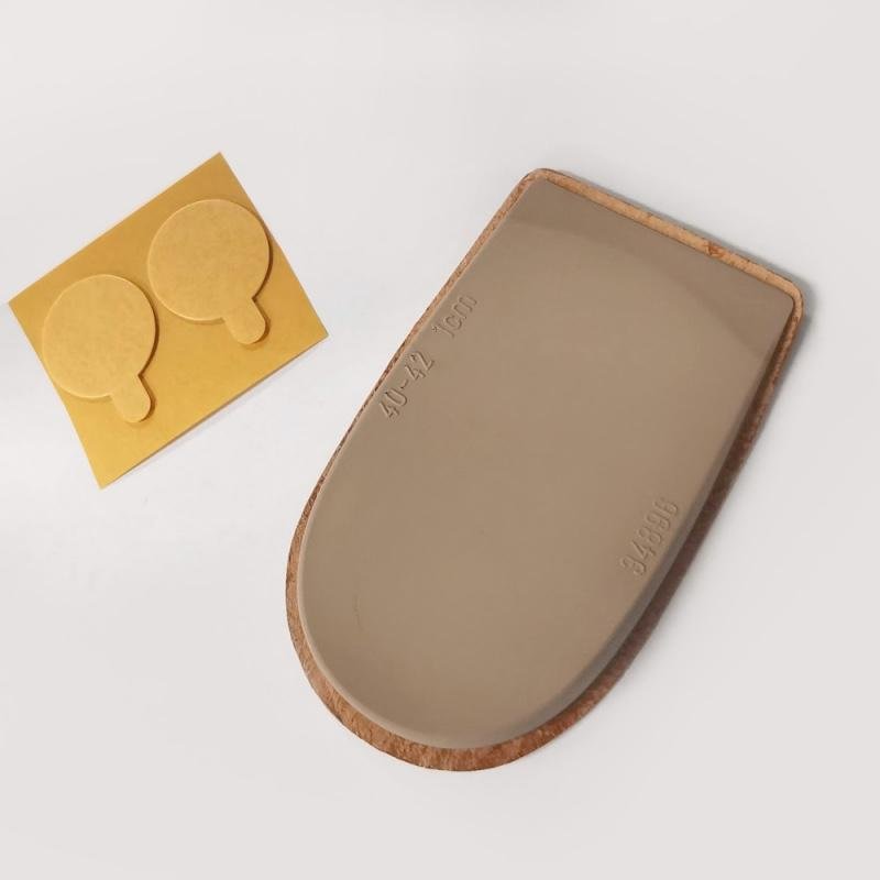 017/d Podpatěnka korekční 2cm 40-42