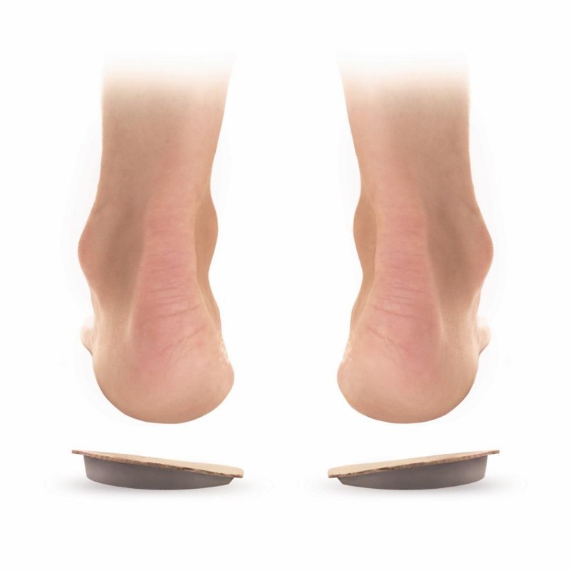 047 Podpatěnky asymetrické č.40-42