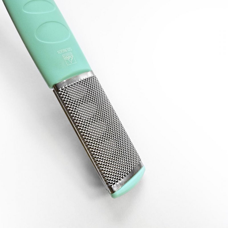 174 Rašple na zrohovatělou kůži