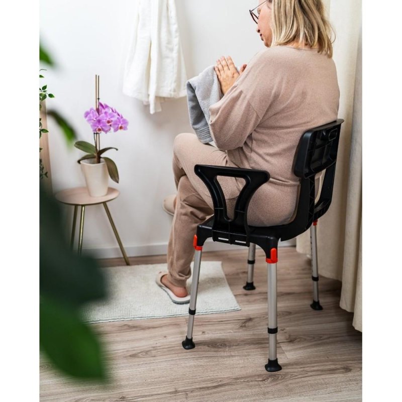 Sedačka do sprchy EH-BSC - Černá—S výřezem