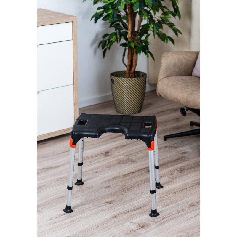 Sedačka do sprchy EH-BSC - Černá—S výřezem