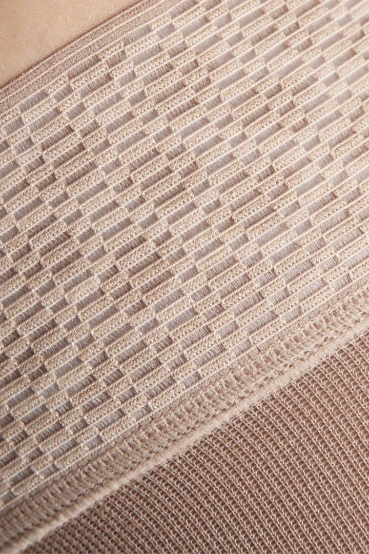 Stehenní punčochy s lemem MAXIS COTTON II.KT—Velikost 5+, barva bronz, délka normal, se špicí