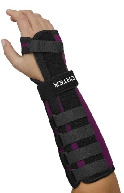 Ortex fixační ortéza zápěstí 07/F s kovovou dlahou—Velikost III., délka 28 cm, pravá ruka