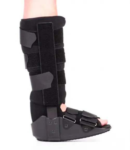 Ortéza hlezna s peroneální dlahou 022W Walker—Velikost L