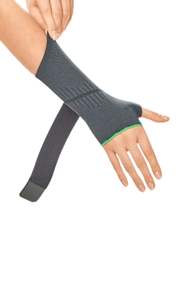 Bandáž zápěstí s výztuhou protect.Manu active—Velikost III, levá