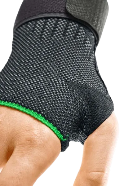 Bandáž zápěstí s výztuhou protect.Manu active—Velikost IV, levá