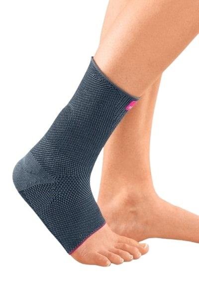 Bandáž Achimed + silikonové podpatěnky—Velikost III