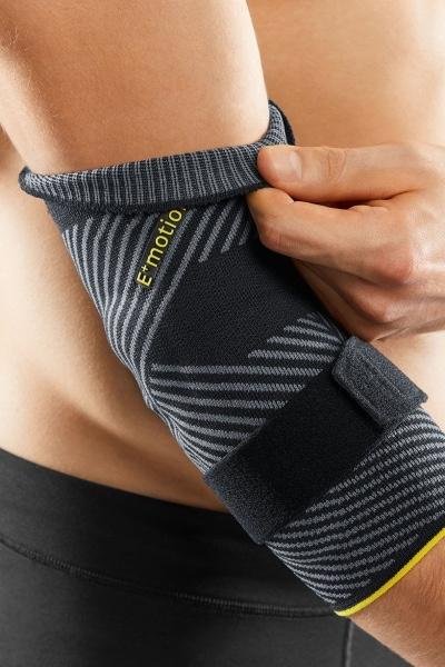 Aktivní loketní bandáž Epicomed E+motion—Velikost III