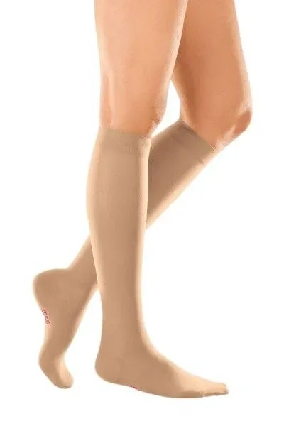 Lýtkové punčochy mediven elegance (II.KT)—Velikost 7, barva cashmere, délka normal, se špicí