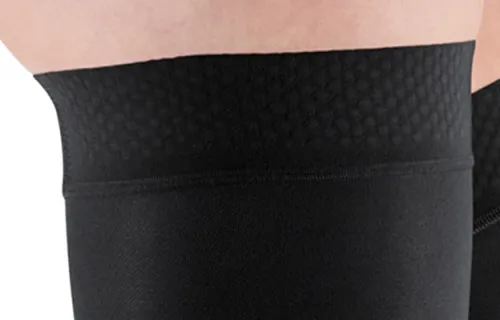Stehenní punčochy mediven elegance II.KT—S lemem basic, velikost 5, barva black, délka normal, se špicí