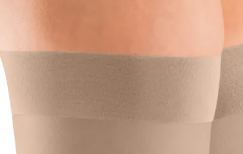 Stehenní punčochy s lemem mediven plus (II.KT).—Velikost 3, barva beige, délka krátká, bez špice