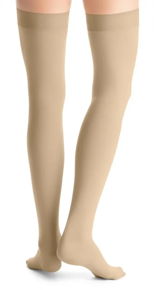 Kompresní stehenní punčochy JOBST Opaque - III—Běžná délka, tělová barva, se špicí