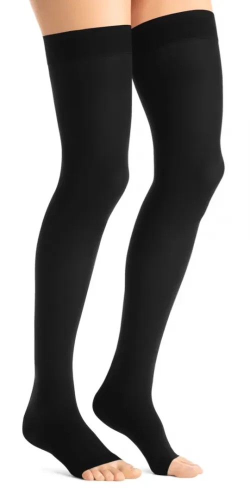 Kompresní stehenní punčochy JOBST Opaque - IV—Běžná délka, černá barva, bez špice