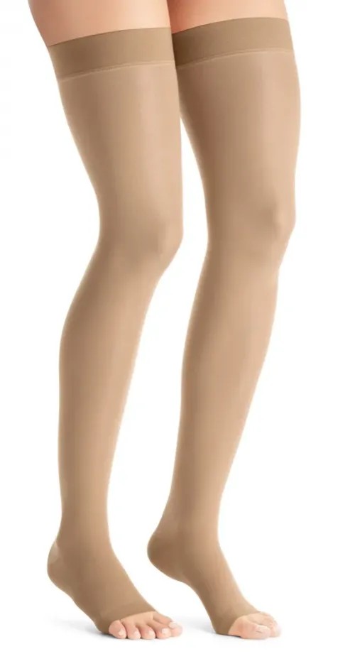 Kompresní stehenní punčochy JOBST Ultra sheer - VI—Kratší délka, karamelová barva, bez špice