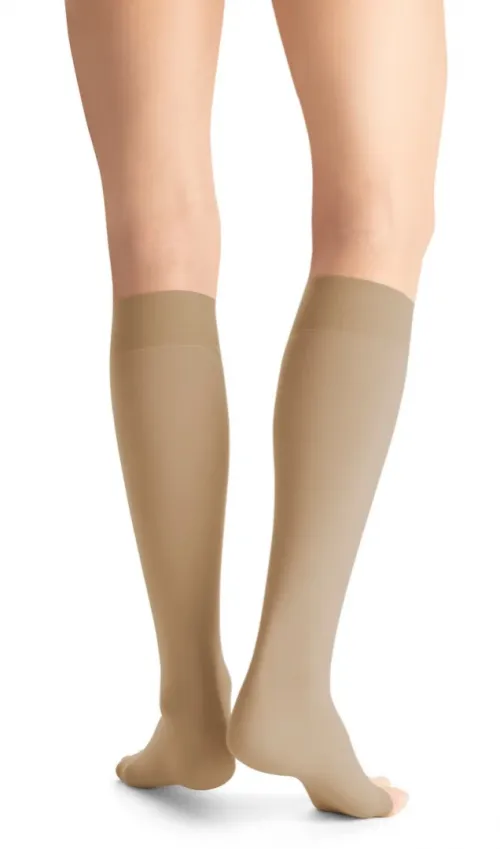 Kompresní lýtkové punčochy JOBST Opaque - III—Běžná délka, tělová barva, bez špice