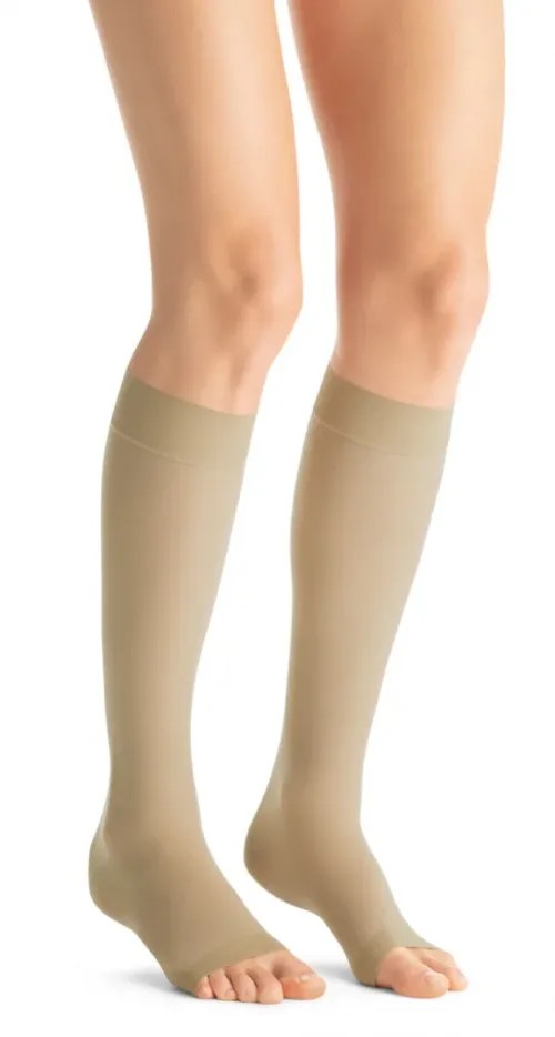 Kompresní lýtkové punčochy JOBST Ultra Sheer - II—Běžná délka, tělová barva, bez špice