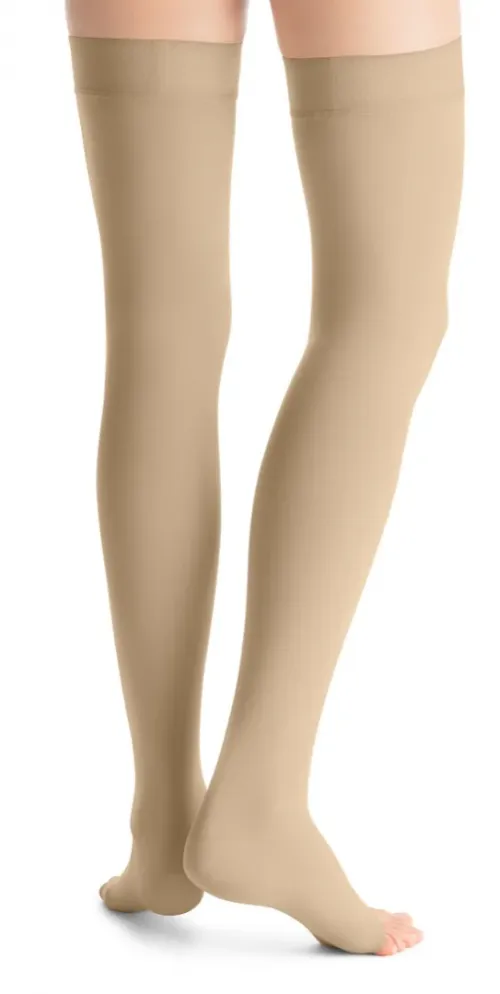 Kompresní stehenní punč. JOBST Ultra Sheer - III—Běžná délka, tělová barva, bez špice