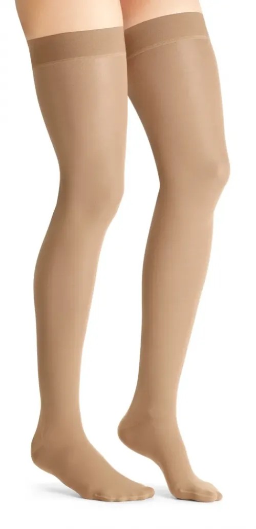 Kompresní stehenní punčochy JOBST Opaque - V—Kratší délka, karamelová barva, se špicí
