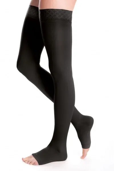 Stehenní punčochy s krajkou MAXIS MICRO (II.KT)—Velikost 3+, barva černá, délka krátká, bez špice